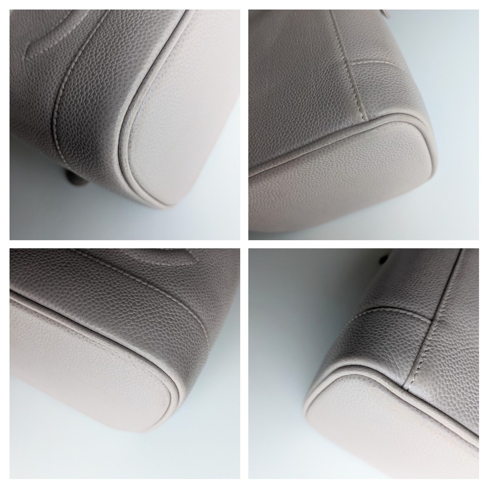 SOLD. Chanel Vintage Vanity Case - Picture 8 of 16